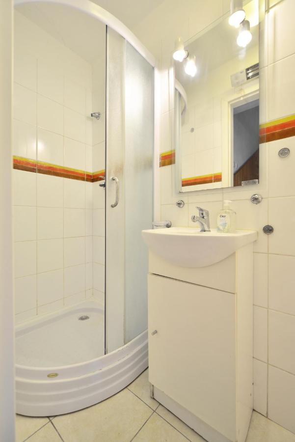 Cozy Room With Own Bathroom In The Old Town Split Exterior photo