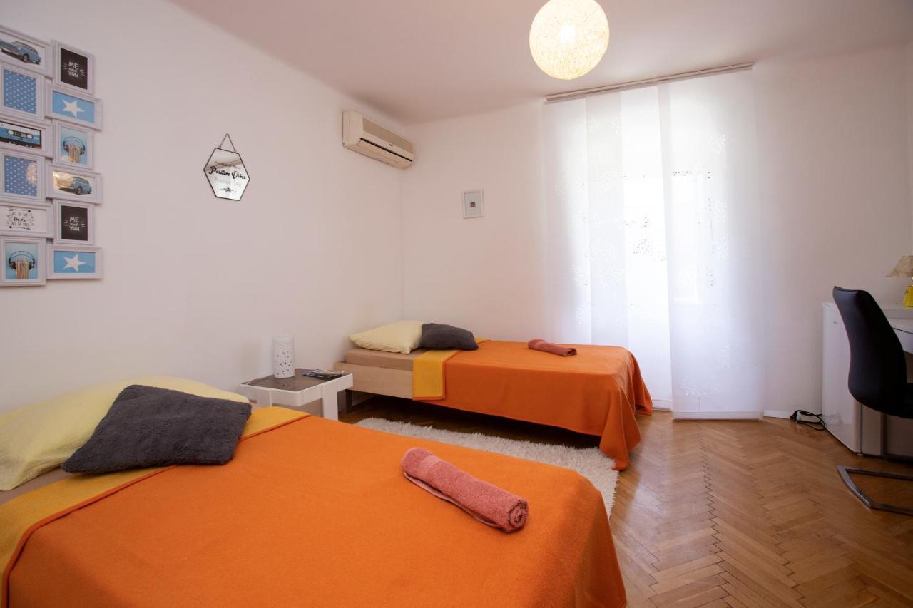 Cozy Room With Own Bathroom In The Old Town Split Exterior photo